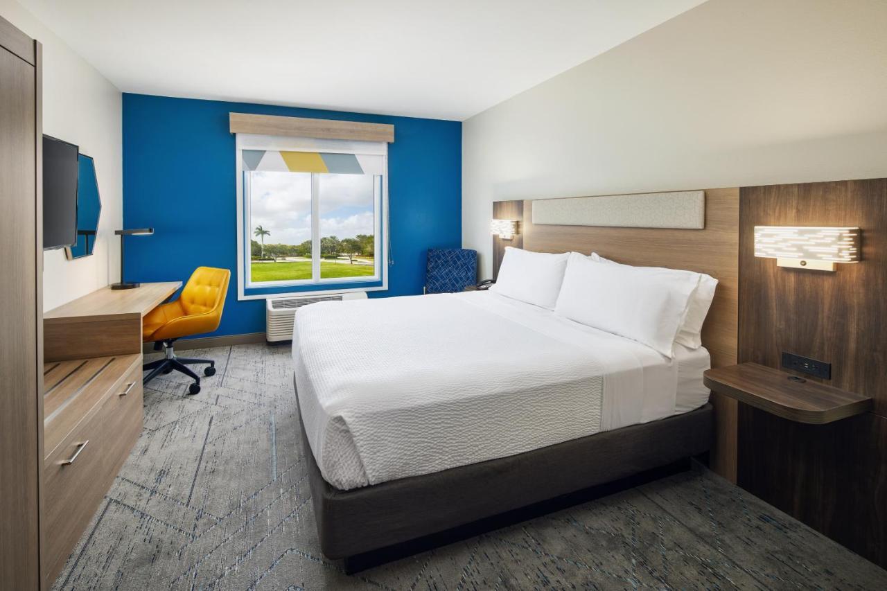 Holiday Inn Express Hotel & Suites Port St. Lucie West By Ihg Eksteriør billede