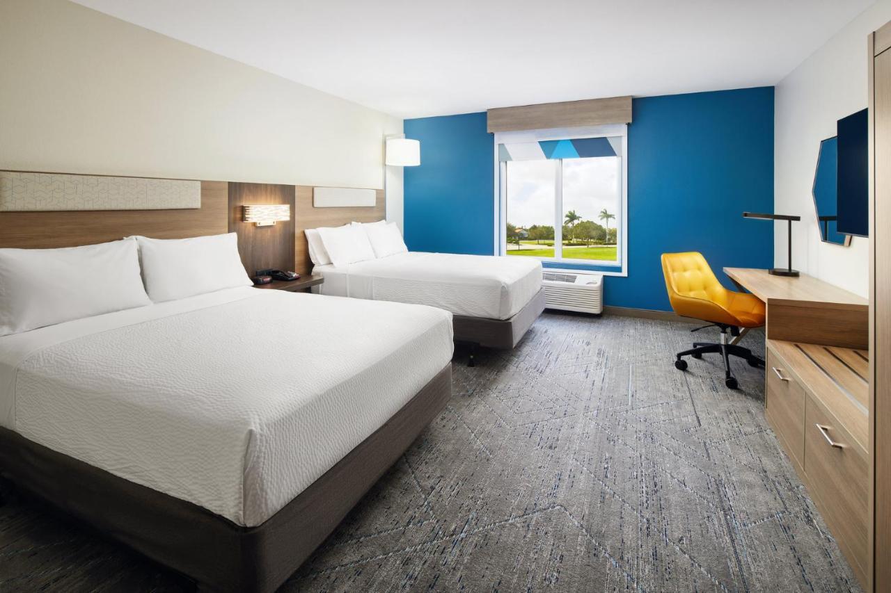Holiday Inn Express Hotel & Suites Port St. Lucie West By Ihg Eksteriør billede