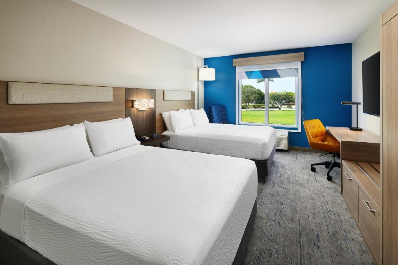 Holiday Inn Express Hotel & Suites Port St. Lucie West By Ihg Eksteriør billede